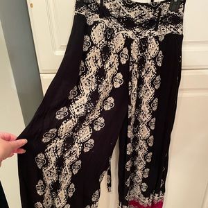 Size S Live 4 TRUTH wide leg pants